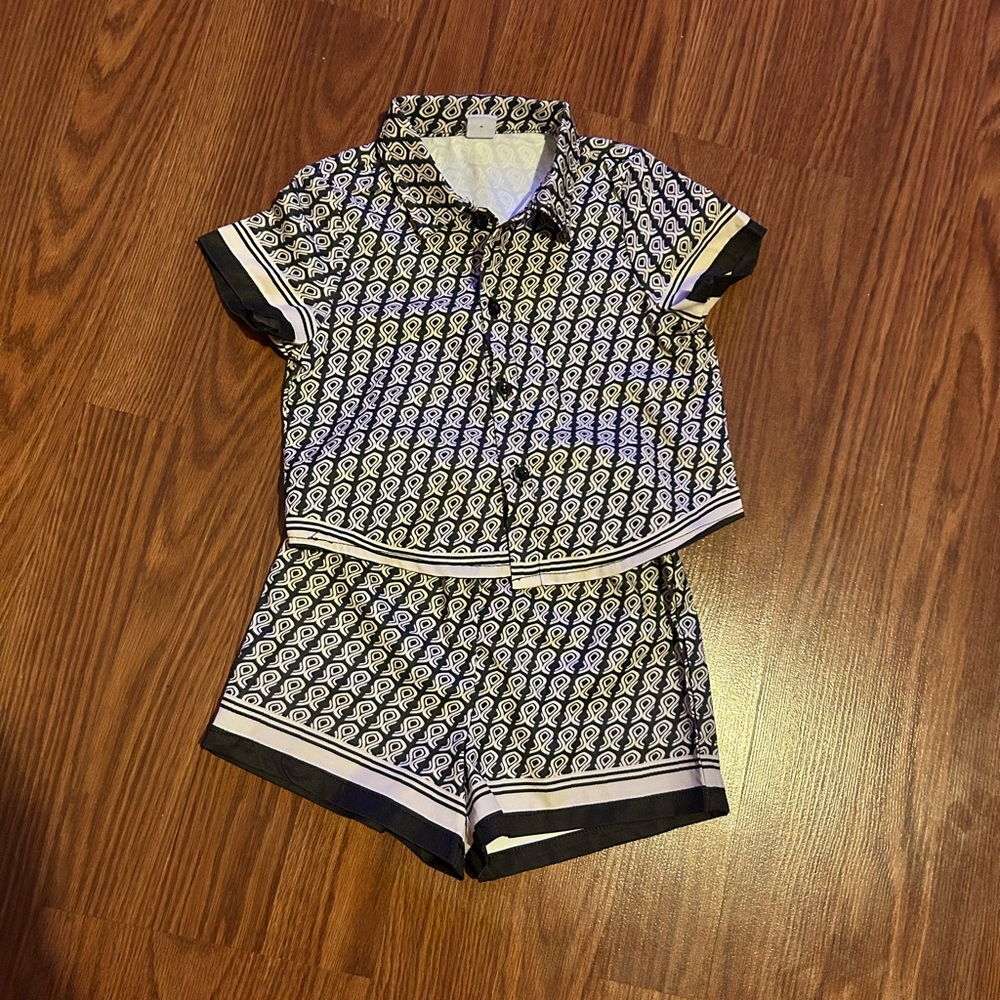 Black and Off White Toddler Short Set